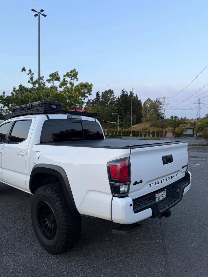 2017 Toyota Tacoma Double Cab · TRD PRO in Federal Way, WA (photo 5) — photo 5