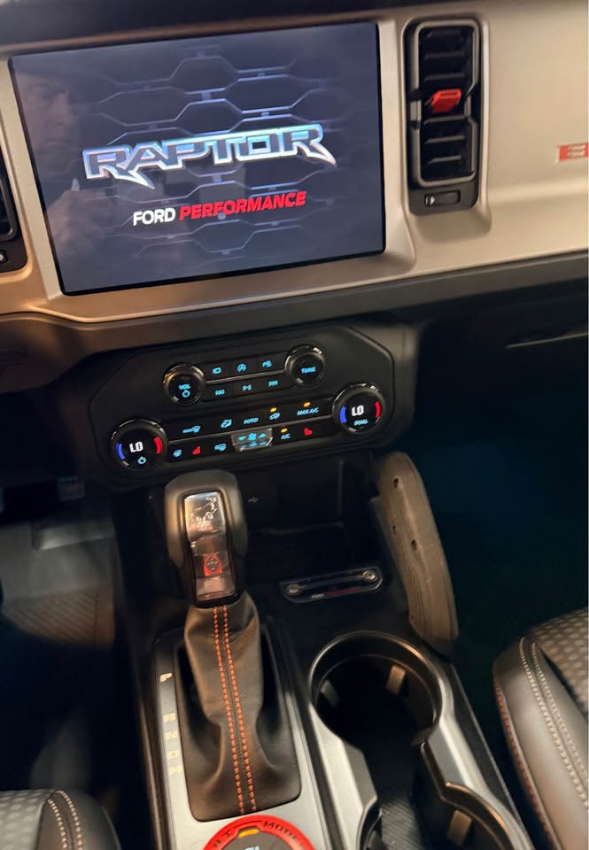2024 Ford Bronco Raptor (photo 6) — photo 6
