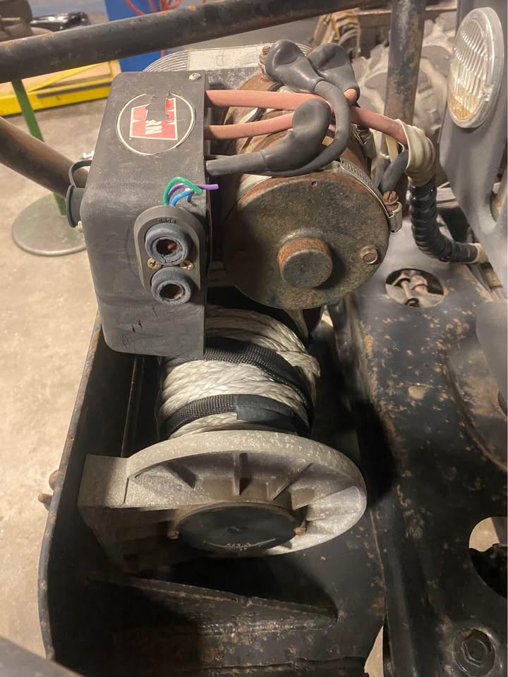 Warns Best Winch Ever M8274 in Houston, TX (photo 3) — photo 3