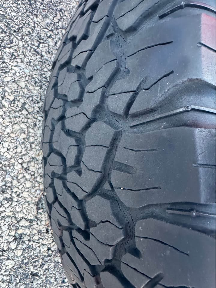 10 BFGoodrich All-Terrain T/A KO2 Tires – 285/70R17 Load C – Great Spare/Trail Set in Vernon Hills, IL (photo 7)