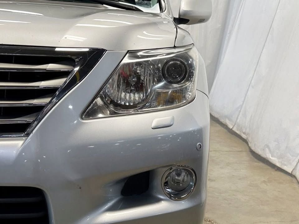 2008 Lexus LX 570 in Addison, IL (photo 7) — photo 7