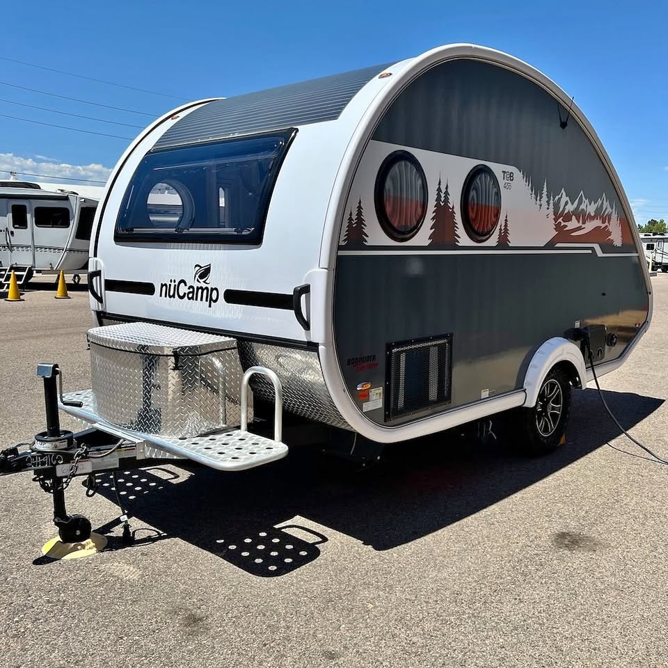 2024 nuCamp T@B 400 Black Canyon Edition EX-L (photo 1) — photo 1