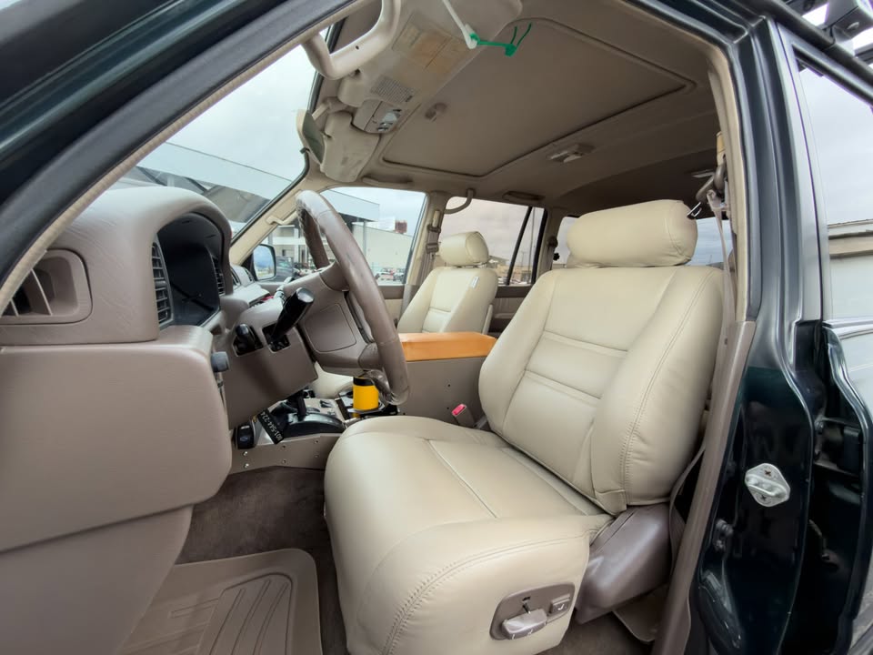 1996 Toyota Landcruiser Sport Utility 4D (photo 7) — photo 7