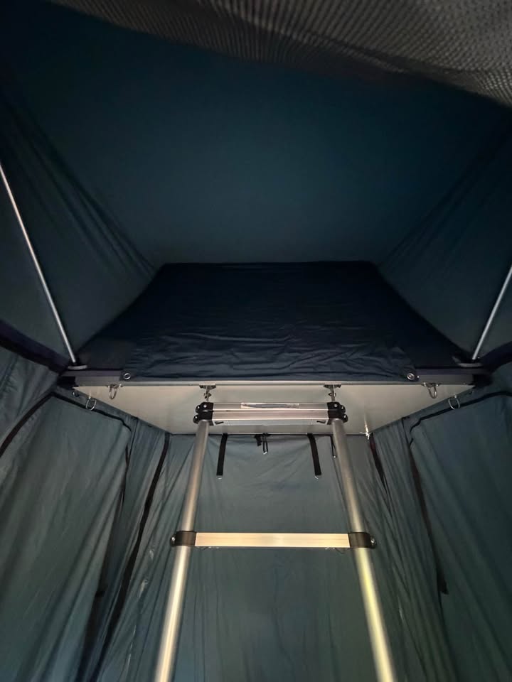 Thule Tepui Rooftop tent in South San Francisco, CA (photo 6)