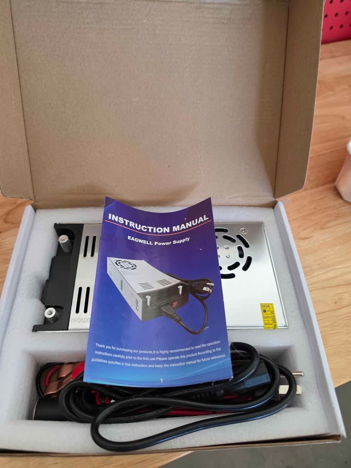 Brand new VIAIR 300P - 30033 Tire Inflator Portable Offroad Air Compressor (photo 3) — photo 3