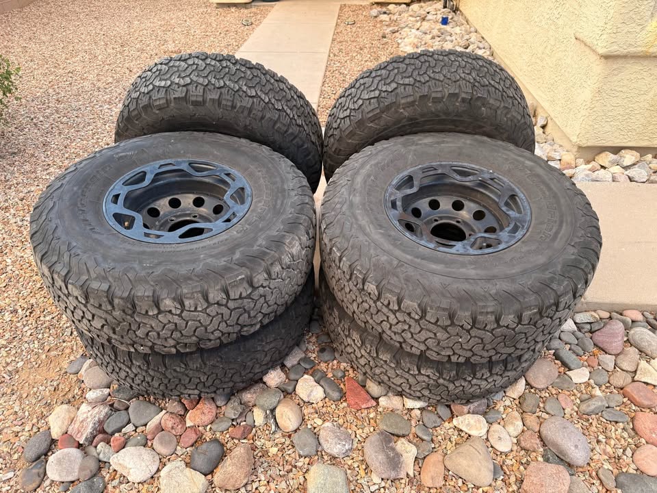 Tires in Tucson, AZ (photo 2)
