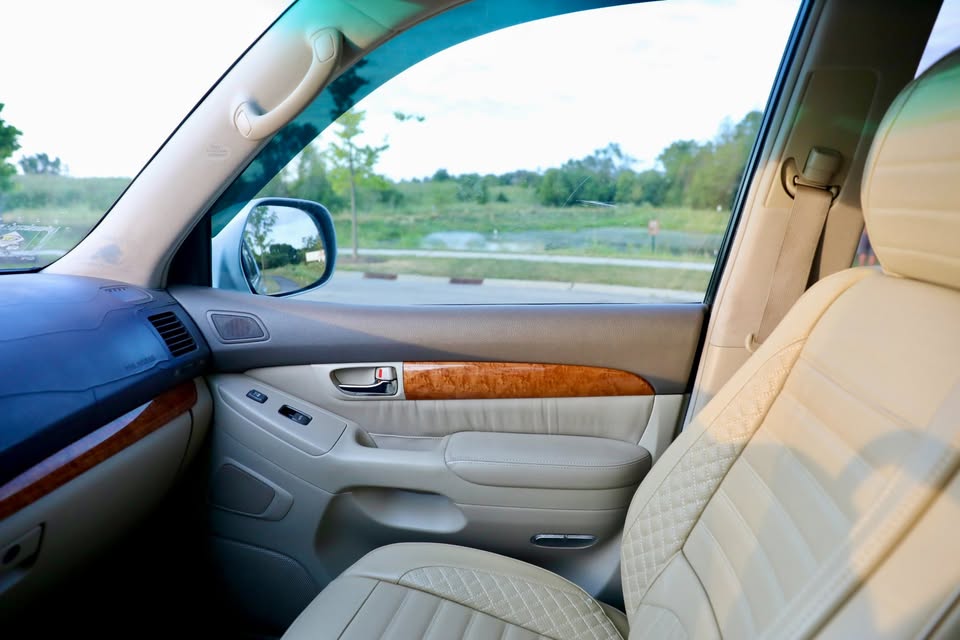 2007 Lexus GX470 in Lake Zurich, IL (photo 6) — photo 6