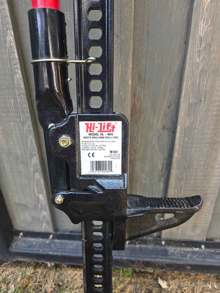 Hi-Lift HL-484 48" High Lift Farm Jack 4660 lb Off Road Recovery USA Made (photo 2) — photo 2