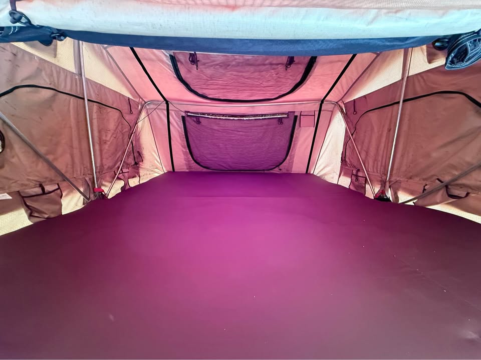 Smittybilt Overlander XL Gen 1 Rooftop Tent in Draper, UT (photo 8) — photo 8