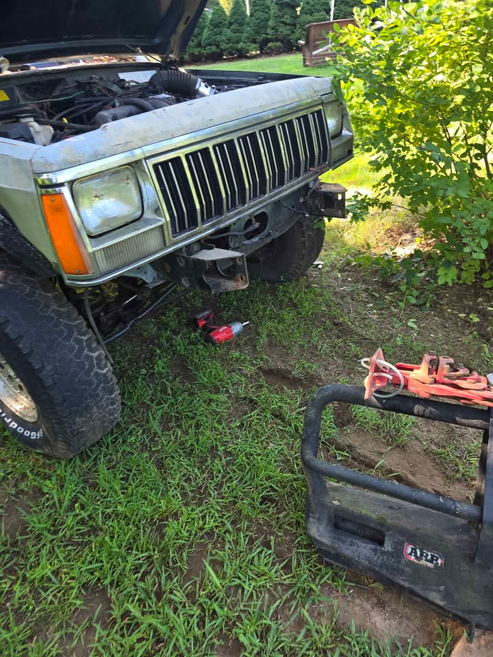 ARB Front bumper with high lift jack for XJ, Jeep Cherokee (photo 2) — photo 2