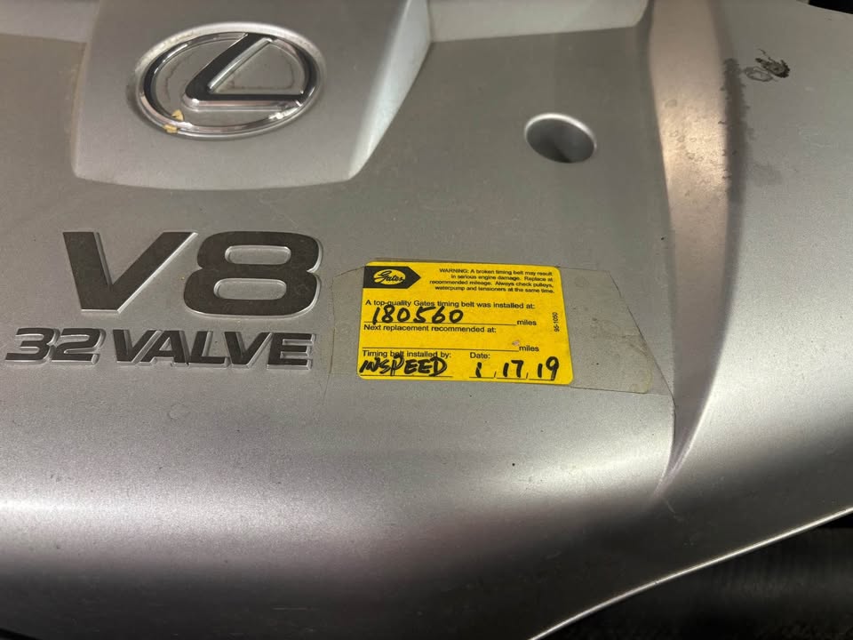 2004 Lexus GX · GX 470 Sport Utility 4D (photo 11) — photo 11