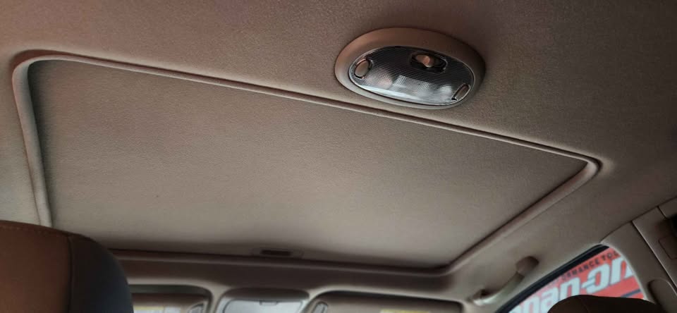 2001 Toyota Sequoia · SR5 Sport Utility 4D in Midvale, UT (photo 7) — photo 7