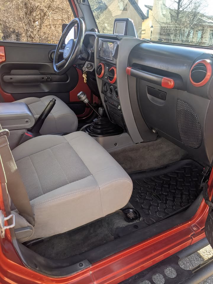 2009 Jeep Wrangler · Unlimited Rubicon Sport Utility 4D (photo 11) — photo 11