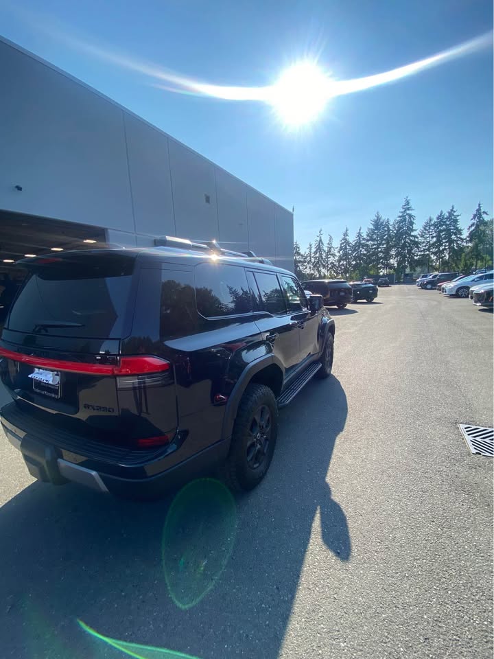 2026 Lexus GX 550 Overtrail+ in Bellevue, WA (photo 7) — photo 7