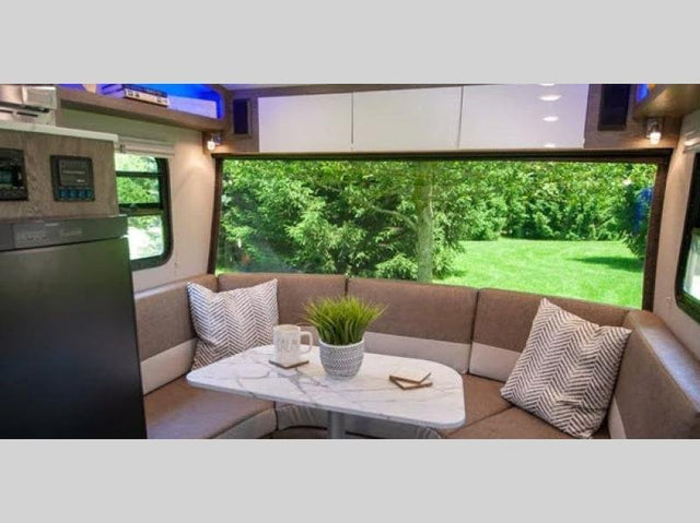 2020 inTech RV Sol Horizon — photo 3