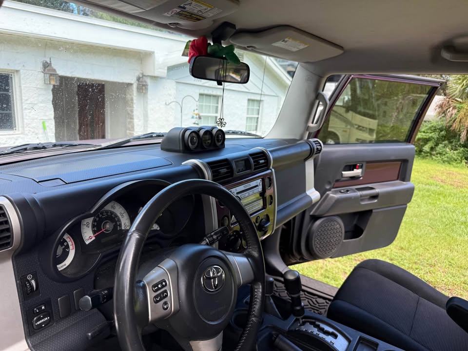 2007 Toyota FJ Cruiser · Sport Utility 2D in Mims, FL (photo 9) — photo 9