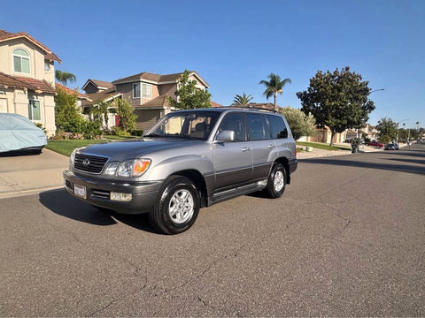 2001 Lexus LX · LX 470 Sport Utility 4D
