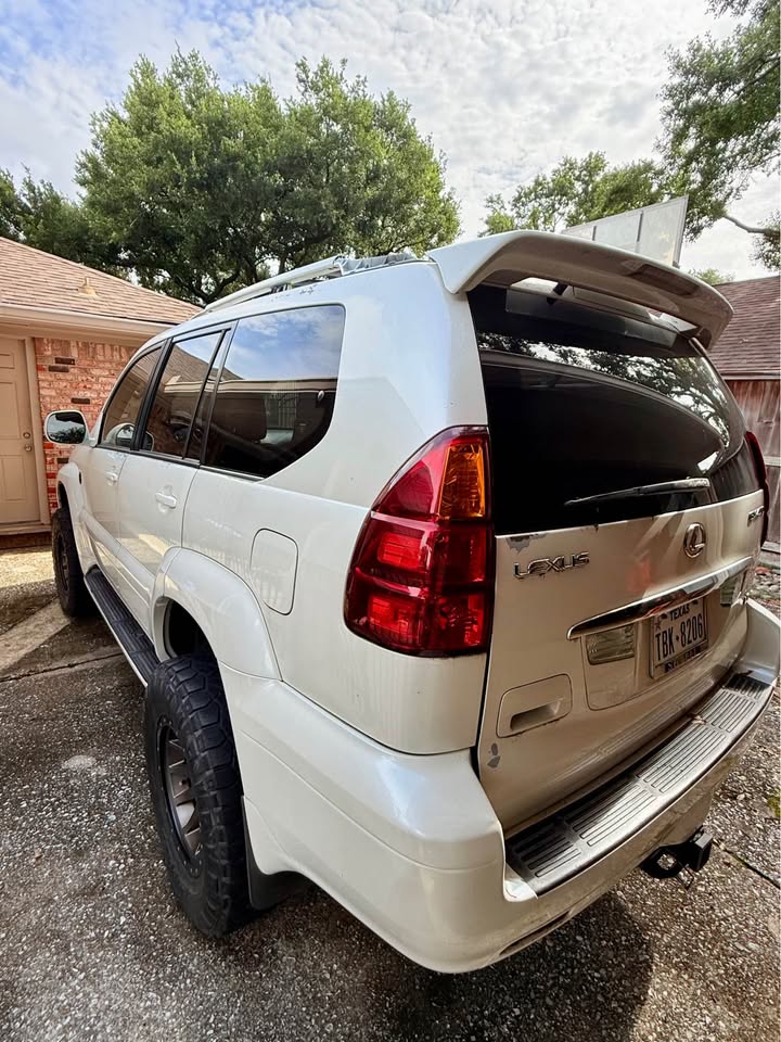2006 Lexus GX · GX 470 Sport Utility 4D (photo 9) — photo 9