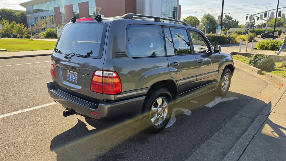 1998 Toyota Landcruiser · Sport Utility 4D in Portland, OR (photo 5) — photo 5