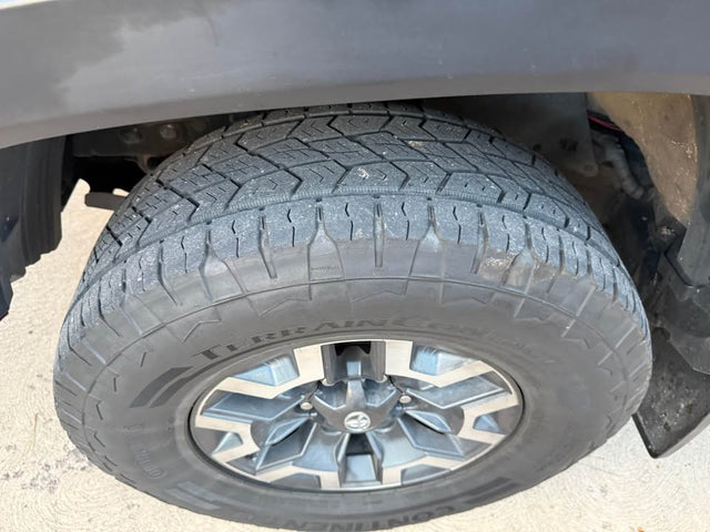2018 Toyota Tacoma — photo 3