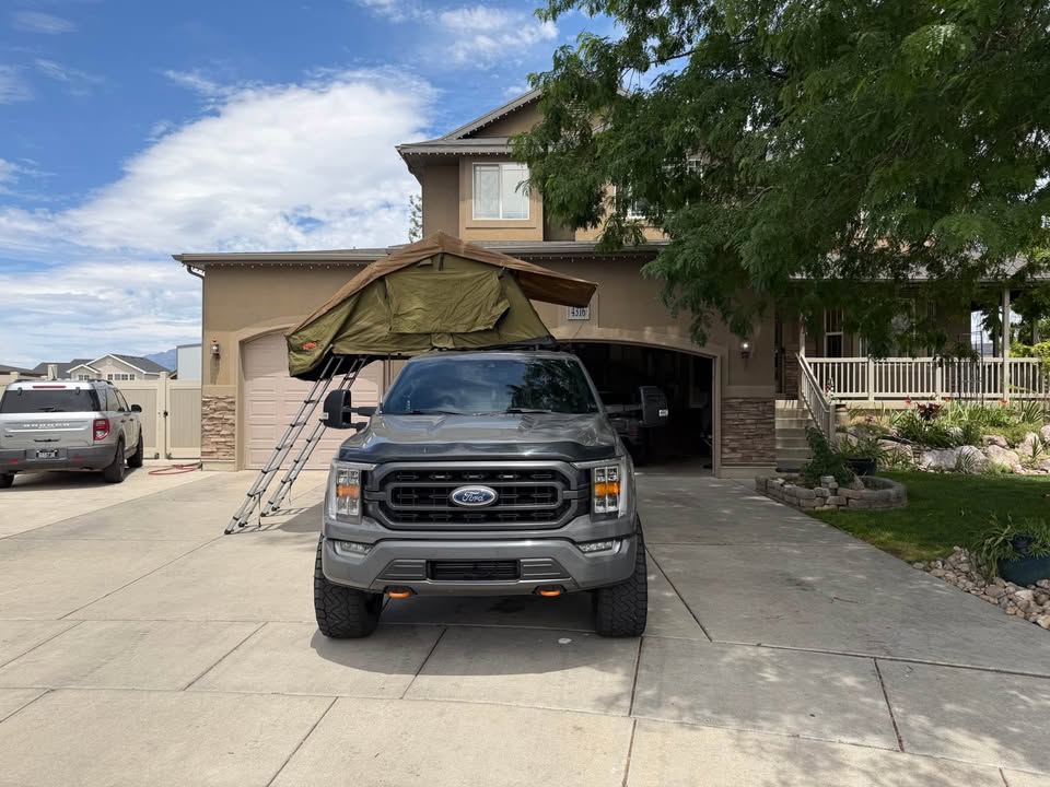 23zero rooftop tent and bed rack (photo 2) — photo 2