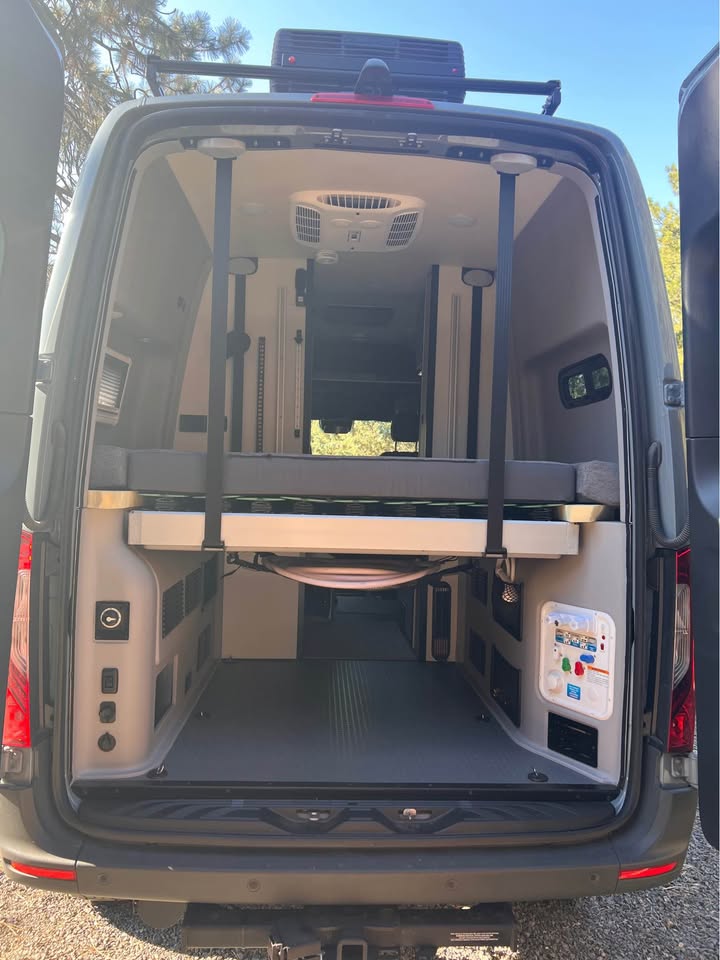 2022 Winnebago Revel + in Sisters, OR (photo 8)