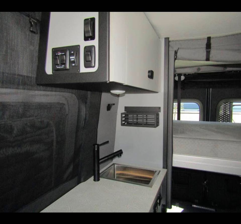 2025 Winnebago revel in Phoenix, AZ (photo 5)