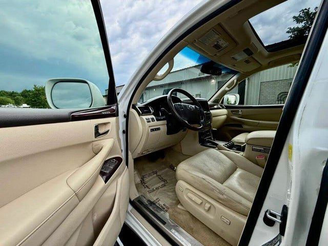 2014 Lexus LX 570 4WD (photo 10) — photo 10