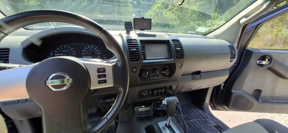 2013 Nissan Xterra · X Sport Utility 4D (photo 9) — photo 9