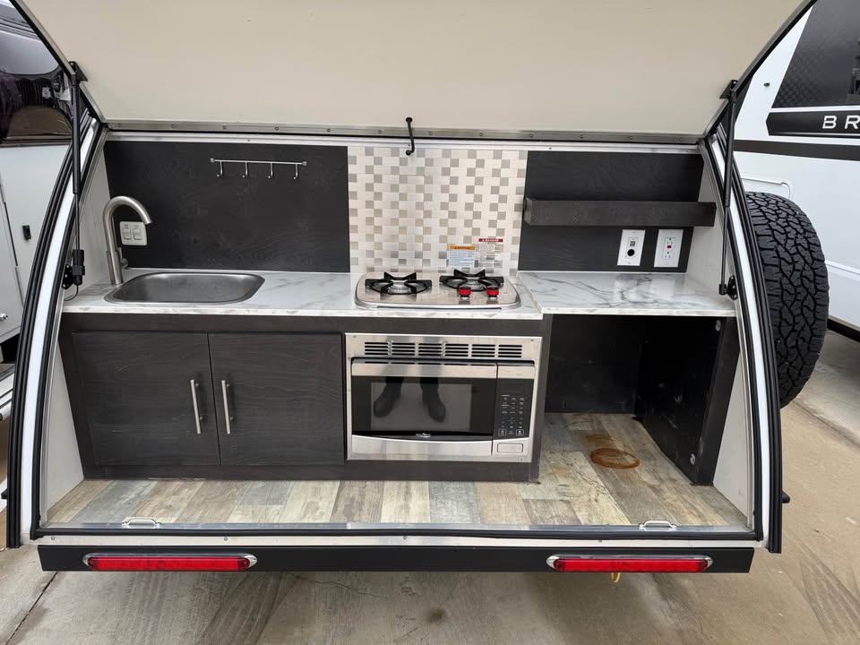 2022 Nucamp boondock tag! gently used tear drop trailer that we just got in Buda, TX (photo 6) — photo 6