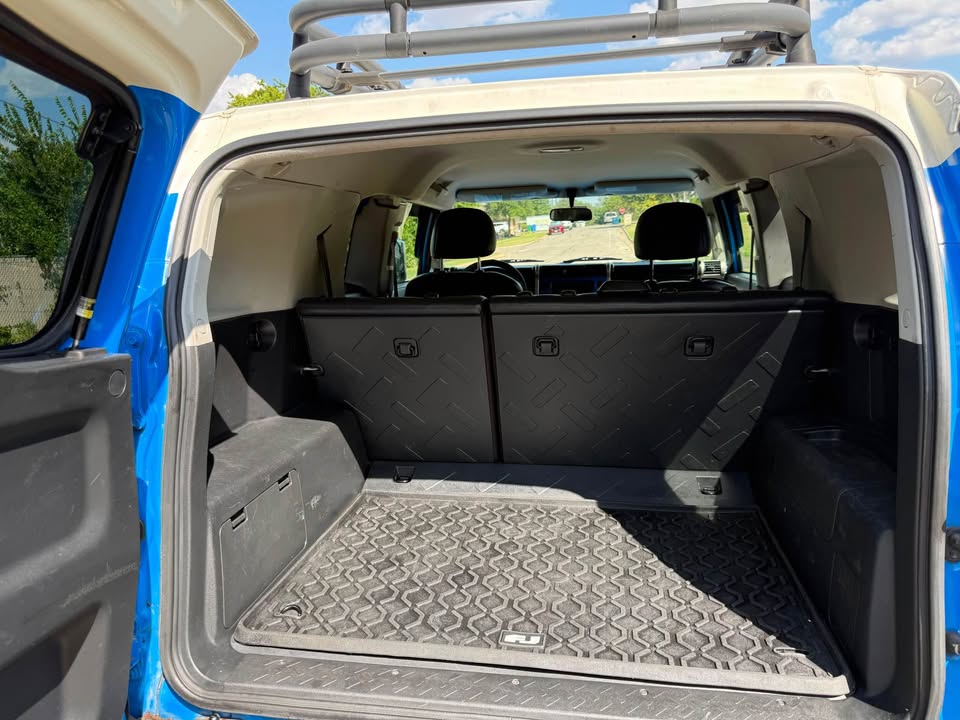 2007 Toyota FJ Cruiser · Sport Utility 2D in Pflugerville, TX (photo 12) — photo 12