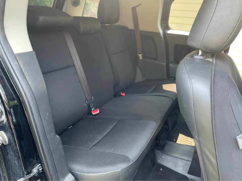 2014 Toyota FJ Cruiser 4x4 Runs and Drives Great!! Last Year Made in Proctor, MT (photo 9)