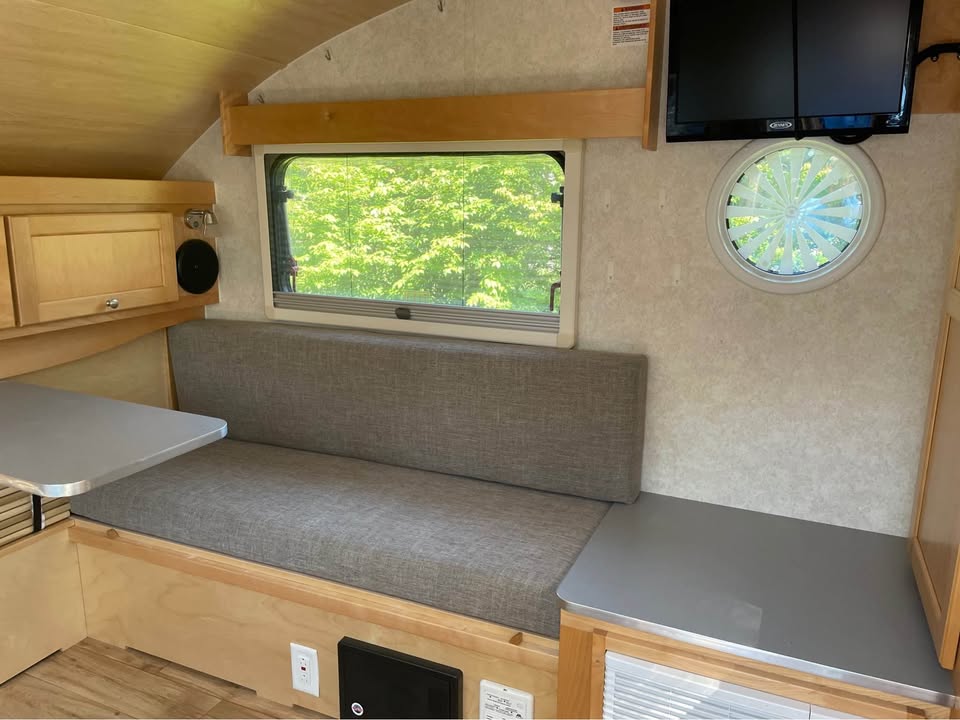 2019 nuCamp T@b 320 CS Camper in Chittenango, NY (photo 8) — photo 8