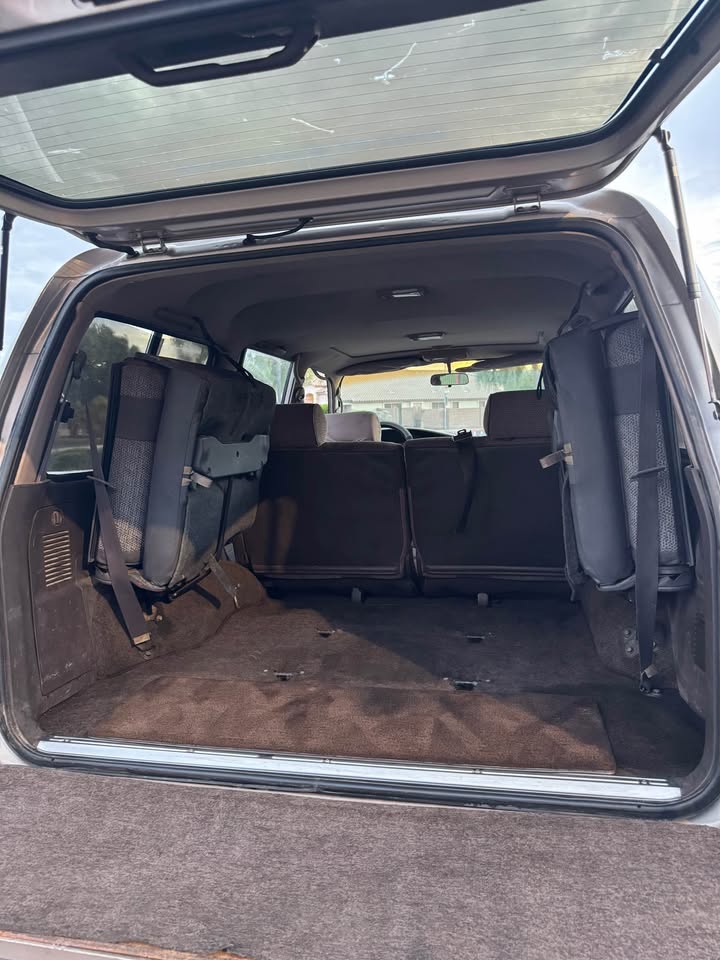 1991 Toyota Landcruiser in Laveen, AZ (photo 12) — photo 12