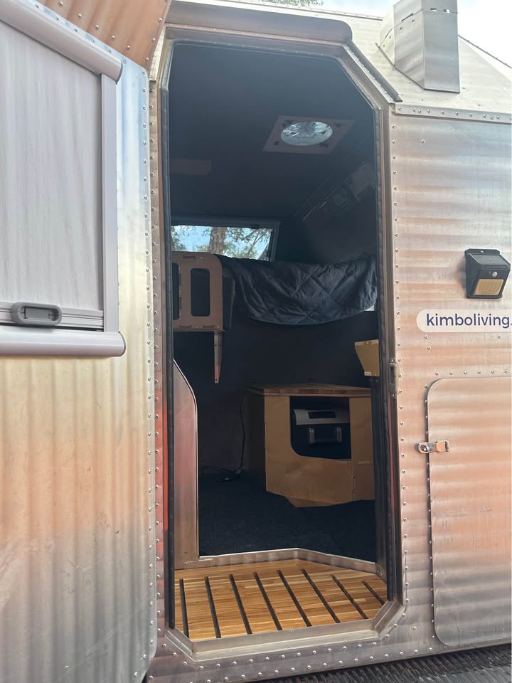 2020 Kimbo Series 6 Camper (with option to add 2004 Toyota Tundra) in Corrales, NM (photo 5)