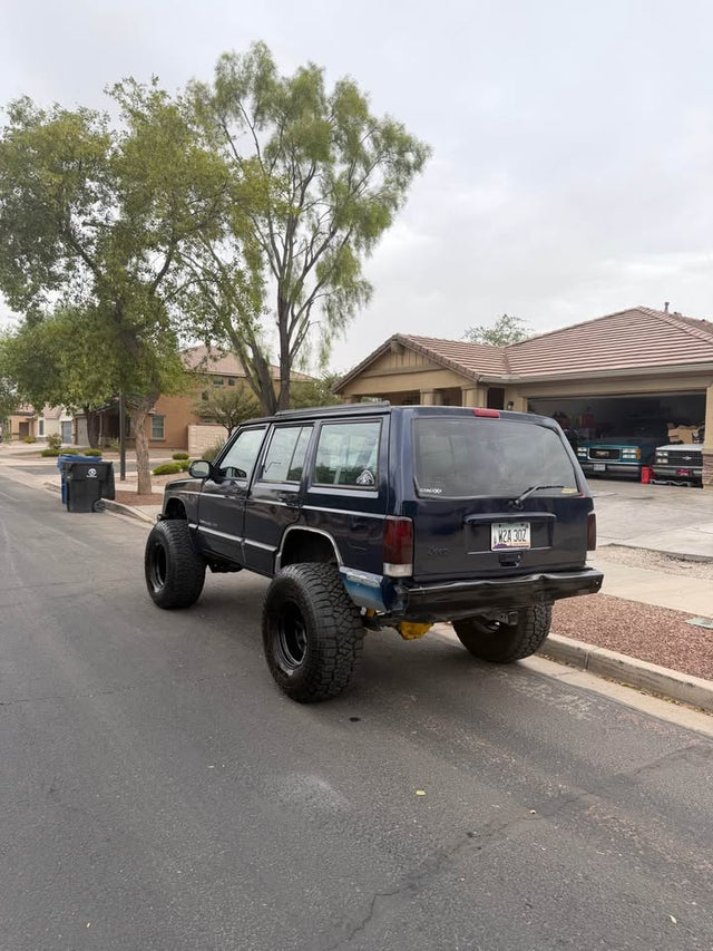 Jeep XJ — photo 3