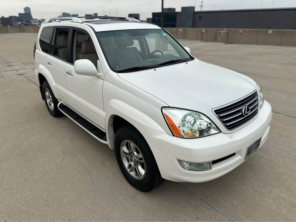 2008 Lexus GX · GX 470 Sport Utility 4D in Chicago, IL (photo 6) — photo 6