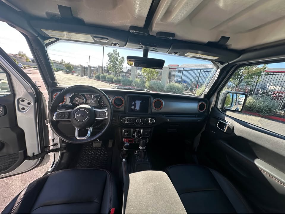 2023 Jeep Gladiator · Mojave Pickup 4D 5 ft in Brentwood, CA (photo 11) — photo 11