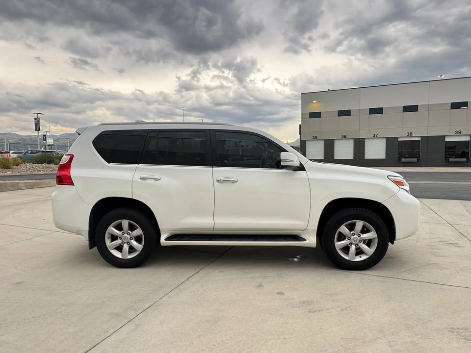 2010 Lexus GX 460 in Salt Lake City, UT (photo 6) — photo 6