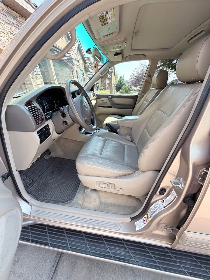 2005 Toyota Landcruiser (photo 3) — photo 3
