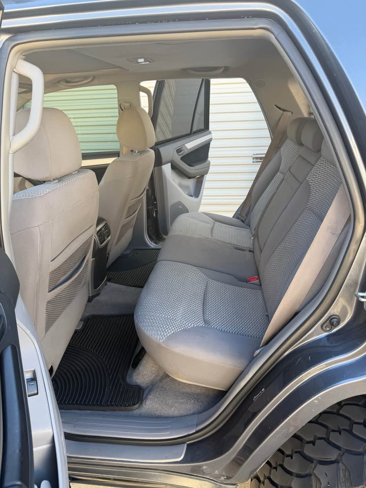 2008 Toyota 4Runner · SR5 Sport Utility 4D in Roseville, CA (photo 12) — photo 12