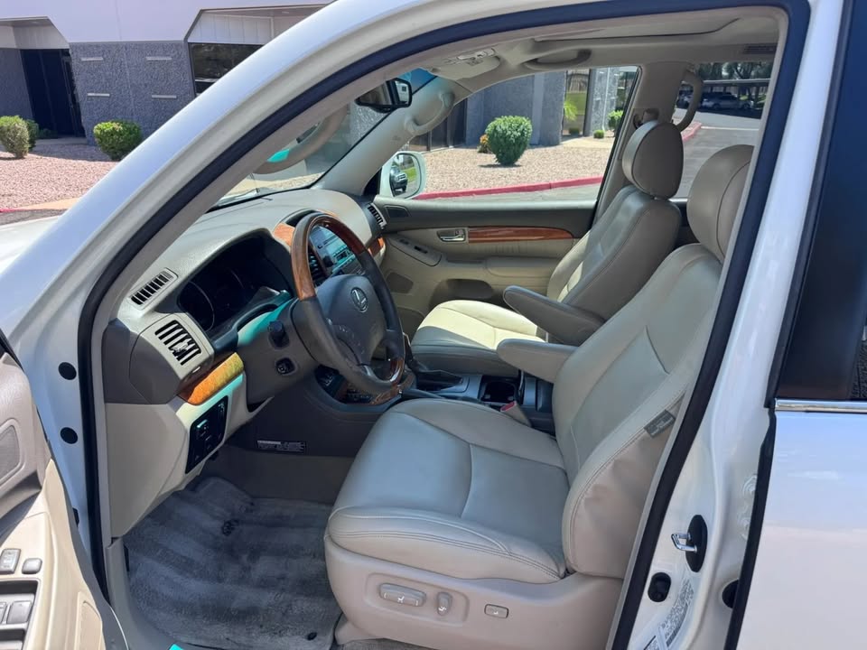 2005 Lexus GX · GX 470 Sport Utility 4D in Phoenix, AZ (photo 12) — photo 12