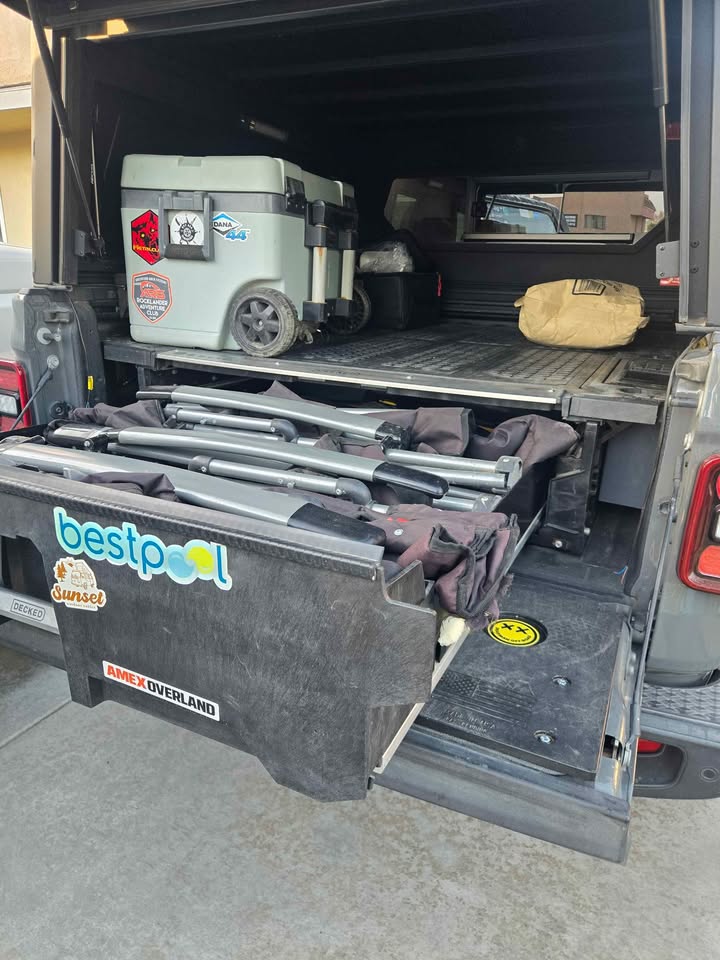DECKED Drawer System for Jeep Gladiator in San Ysidro, CA (photo 2)