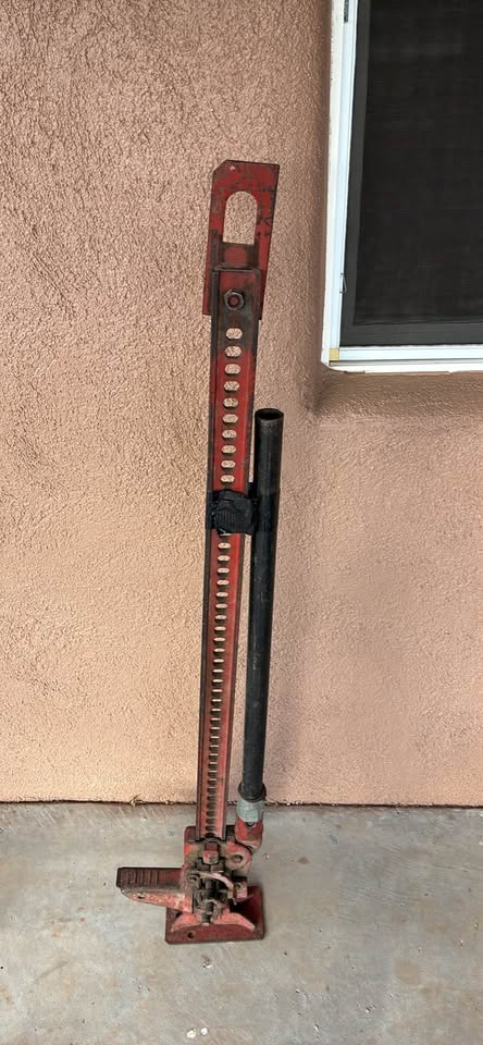 Hi-Lift Jack 48 inch - Jeep / Truck Offroad Lift in Tucson, AZ (photo 4) — photo 4