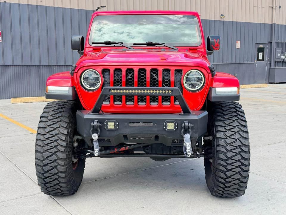 2020 Jeep Gladiator · Overland Pickup 4D 5 ft (photo 11) — photo 11