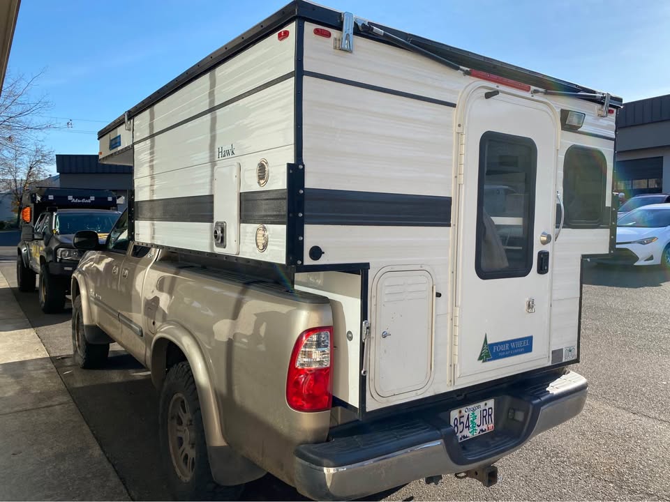 Four Wheel Camper - 2021 Hawk Shell near Hood River, OR (photo 2) — photo 2