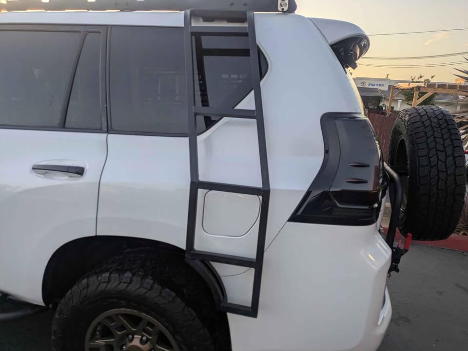 2011 Lexus GX · GX 460 Luxury Sport Utility 4D in National City, CA (photo 7)