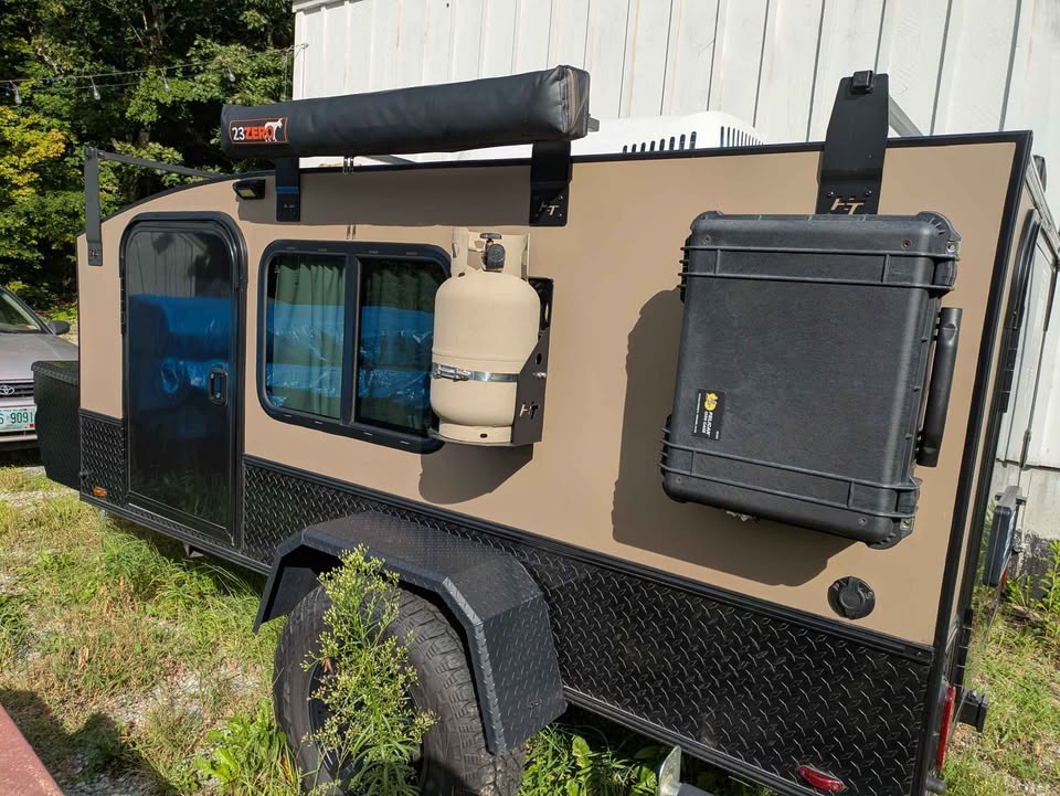 2023 Hiker mid-range deluxe 5x10 in Lyndeborough, NH (photo 2) — photo 2