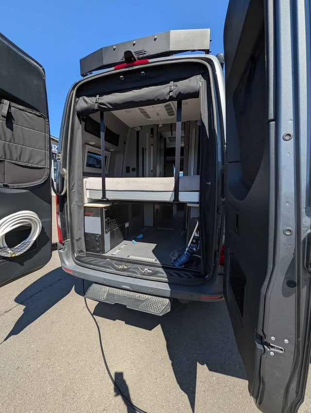 2025 Winnebago Revel Adventure Van 28K in Upgrades extra Lithionics Battery 48V System Mercedes 19ft — photo 3