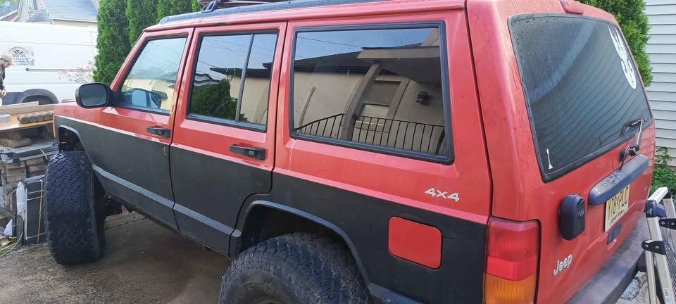 1997 Jeep Cherokee · Country Sport Utility 4D (photo 5) — photo 5
